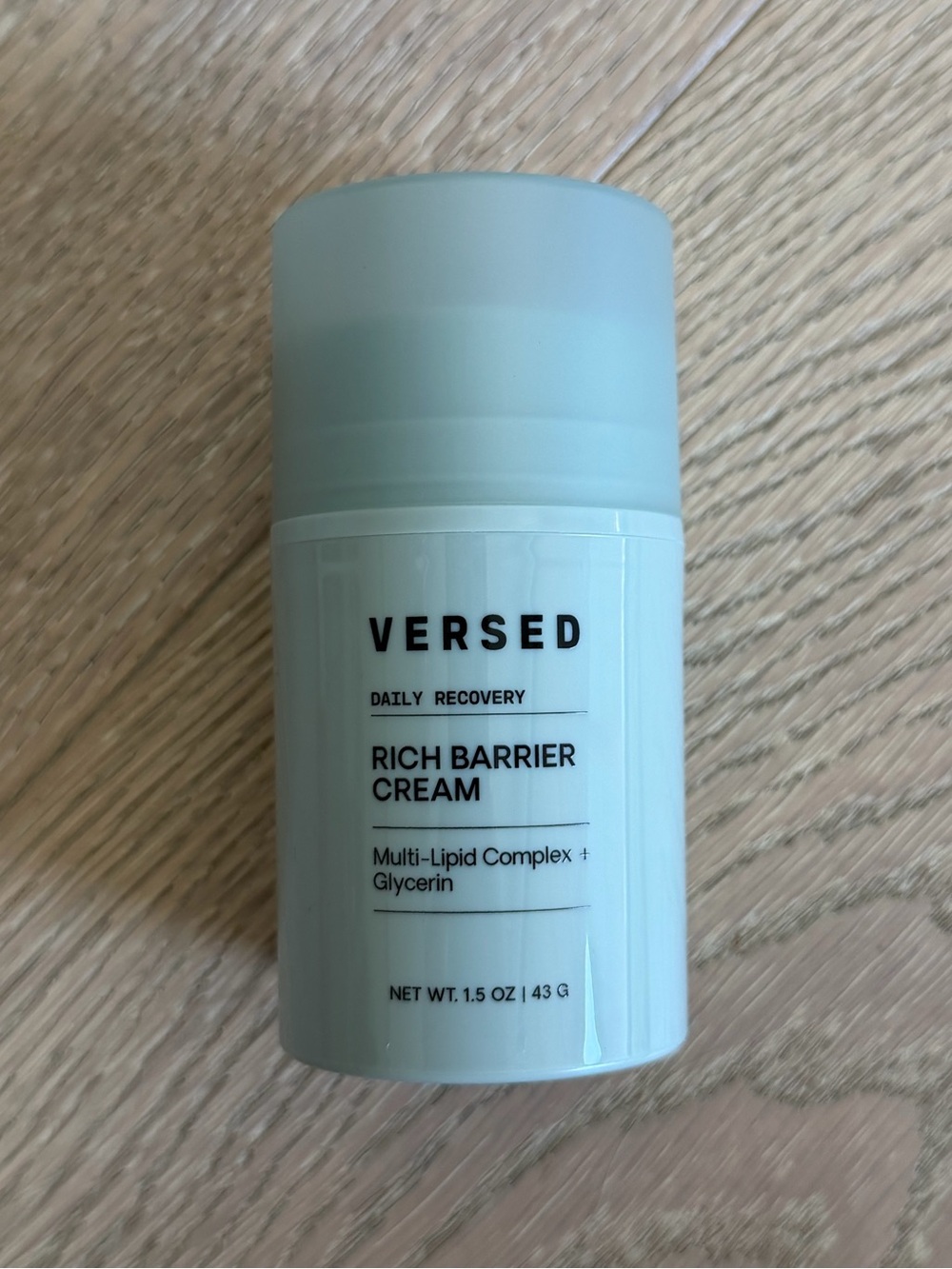 Versed Daily Recovery Rich Barrier Cream
